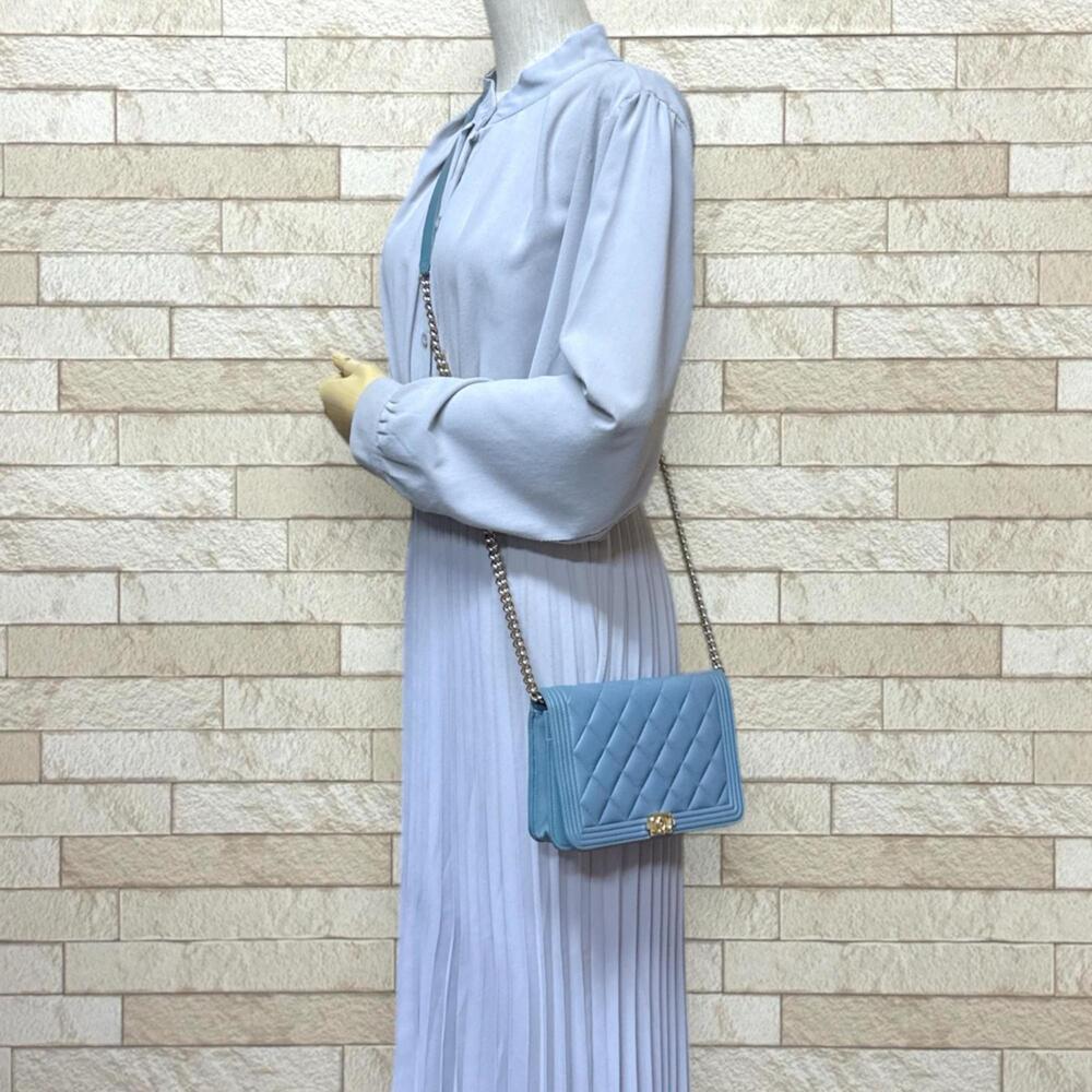 CHANEL Authentic Blue Leather Wallet - Picture 2 of 12